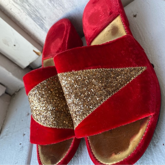 50s/60s Vintage red and gold “Nite Aires” slippers size 6 sku 4013 - Picture 5 of 6